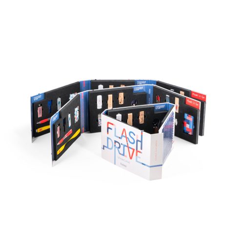 ფლეშ დრაივის გამოფენა. პერსონალიზებული პენ დრაივების გამოფენა